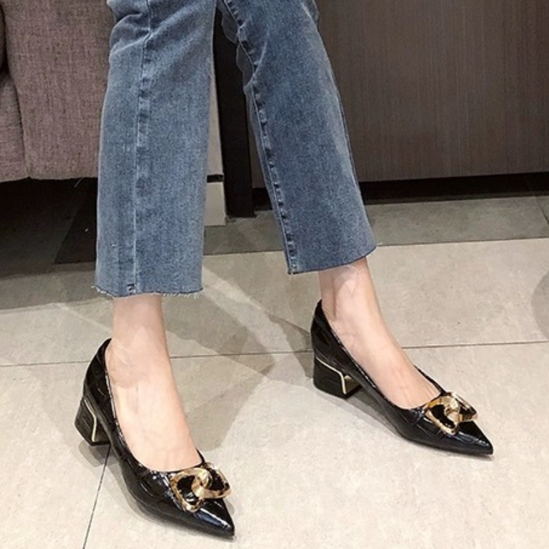 2025 Soft Leather Pointed Toe  - Leatherwork In French บทวิจารณ์และราคา