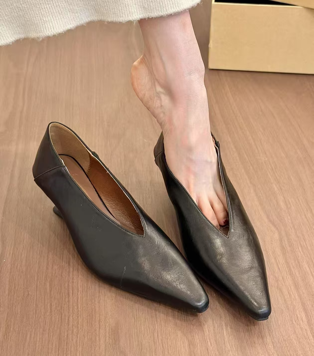 French Black Patent Leather Bo - Leatherwork In French บทวิจารณ์และราคา