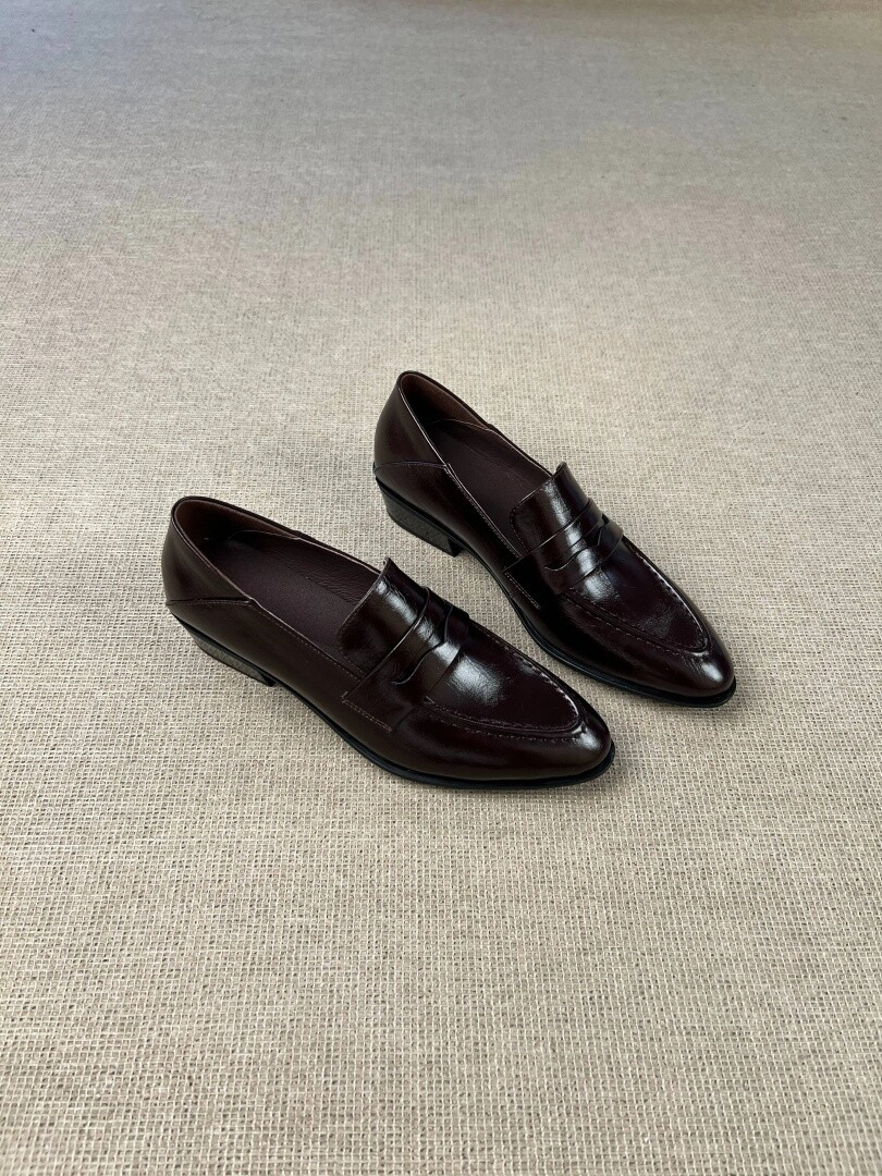French-style Chunky Heel Point - Leatherwork In French บทวิจารณ์และราคา