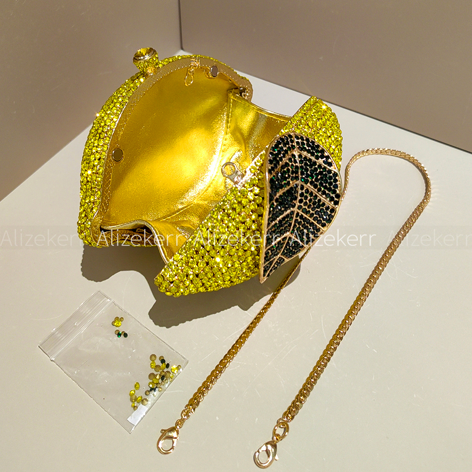 Alizekerr Lemon Shaped Diamond - Leatherwork Wallet บทวิจารณ์และราคา